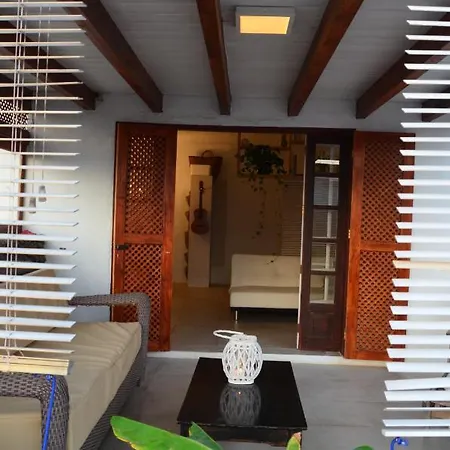 Finca Retreat * 蒂纳霍